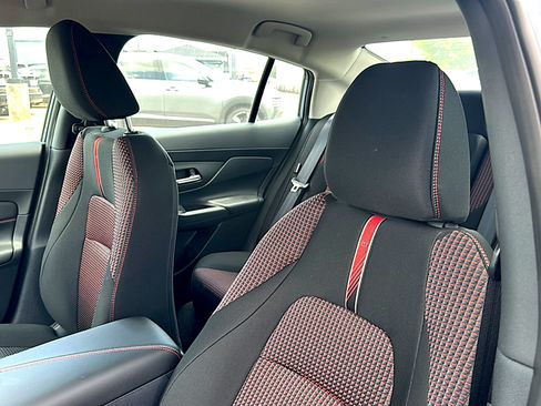 New 2026 Nissan Sentra SR w/ Floor Mat Package FWD image 11