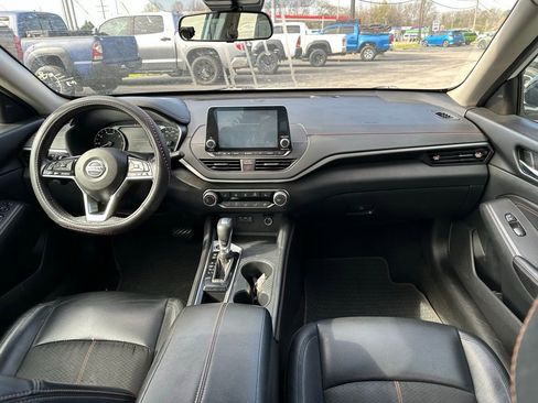 Used 2020 Nissan Altima 2.0 SR image 7