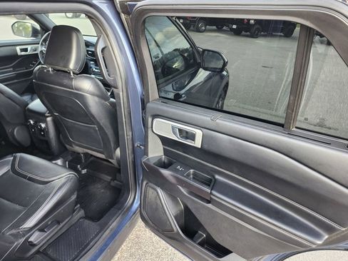 Used 2020 Ford Explorer ST image 31