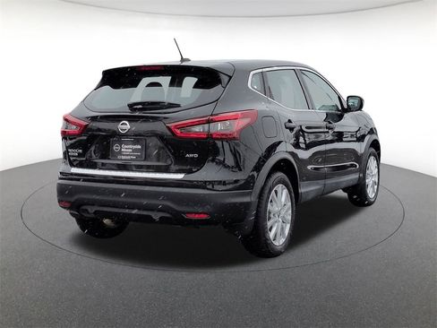 Used 2020 Nissan Rogue Sport S w/ Appearance Package image 5
