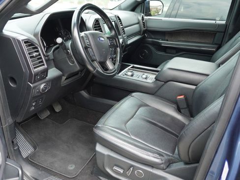 Used 2020 Ford Expedition Limited w/ Texas Edition Package AWD/4WD image 7