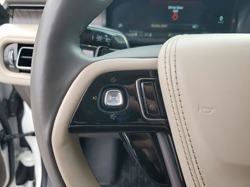 Used 2023 Lincoln Aviator Reserve w/ Equipment Group 201A image 34