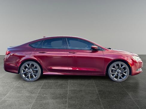 Used 2015 Chrysler 200 S w/ Navigation & Sound Group I image 8