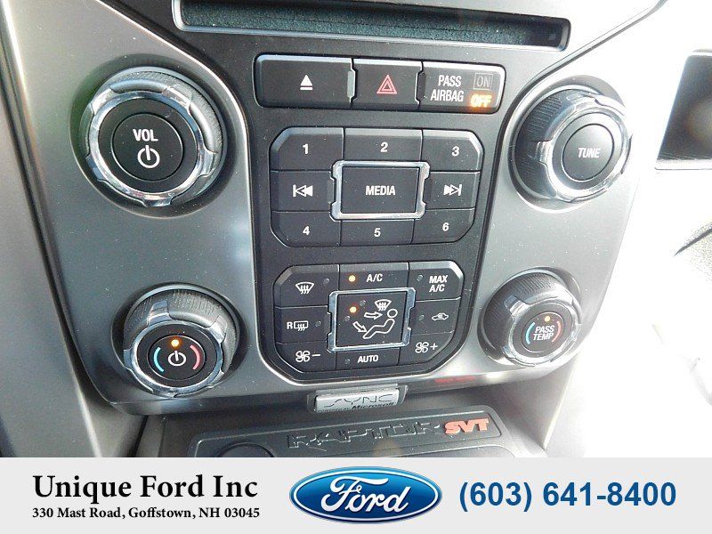Used 2014 Ford F150 Raptor w/ Equipment Group 801A Luxury AWD/4WD image 26