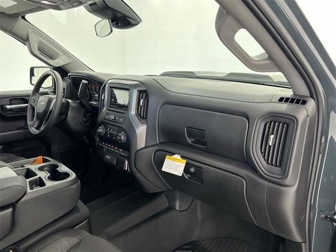 New 2026 Chevrolet Silverado 1500 Custom Trail Boss w/ LPO, Dark Essentials Package image 25