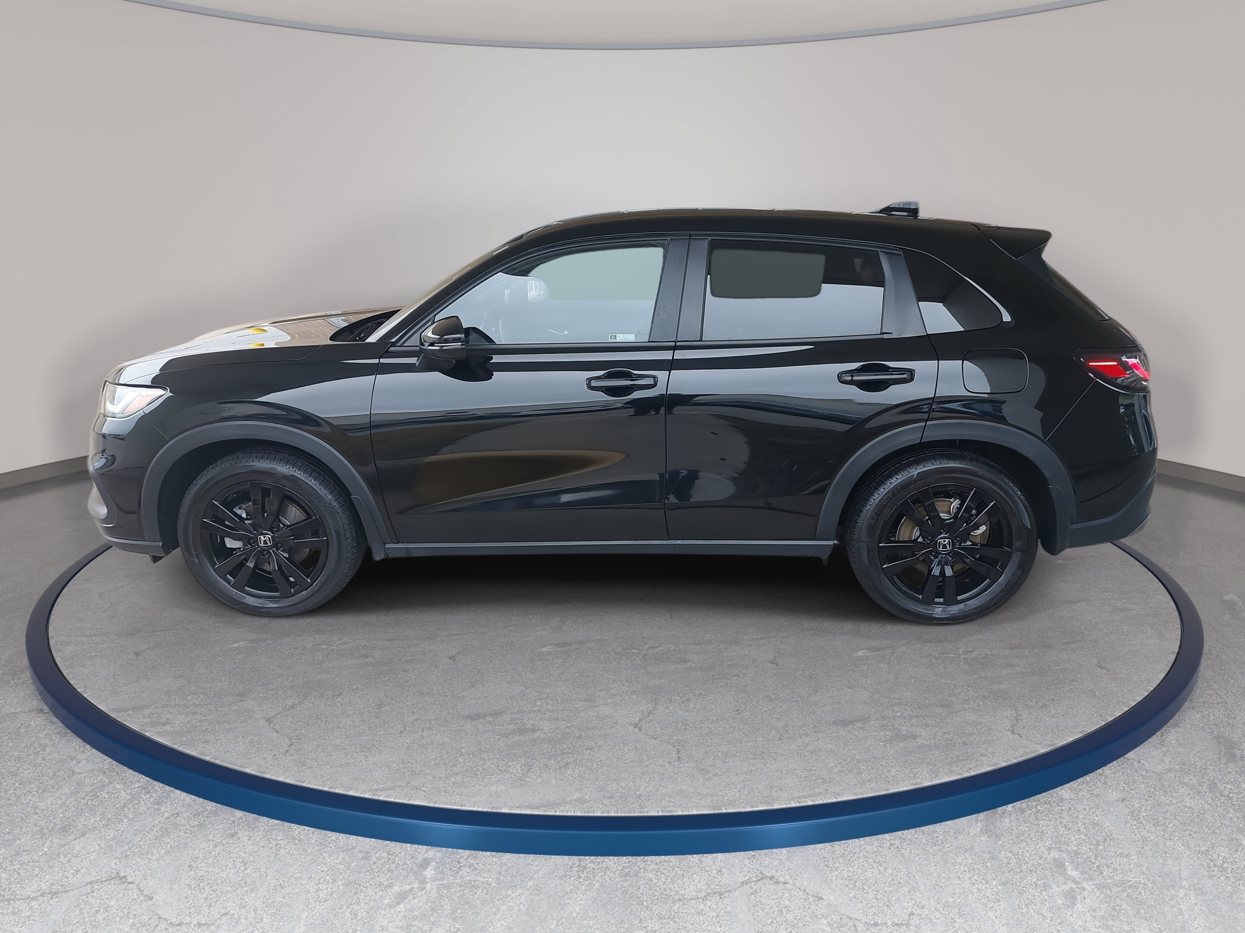 Used 2026 Honda HR-V Sport image 8