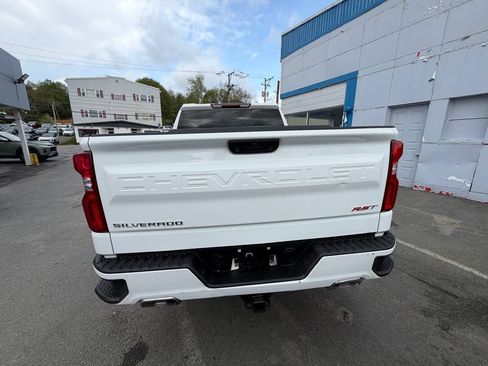 Used 2023 Chevrolet Silverado 1500 RST w/ Z71 Off-Road Package AWD/4WD image 4