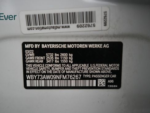 Used 2022 BMW i4 eDrive40 w/ M Sport Package RWD image 25