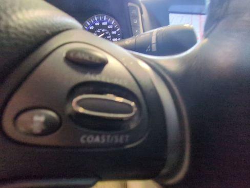 Used 2015 INFINITI Q70 5.6 w/ Deluxe Touring Package image 14