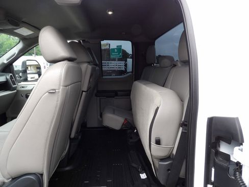 Used 2022 Ford F250 XL w/ Power Equipment Group AWD/4WD image 34