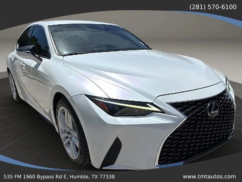 Used 2022 Lexus IS 300 RWD image 1