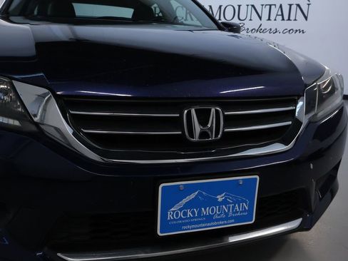 Used 2015 Honda Accord LX image 9