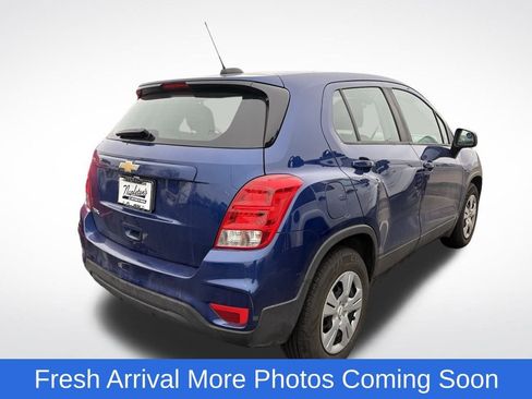 Used 2017 Chevrolet Trax LS image 4