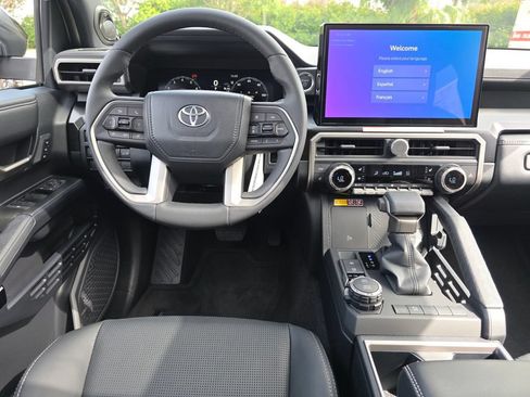 New 2026 Toyota 4Runner Limited AWD/4WD image 7