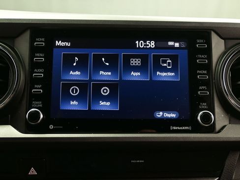 Used 2020 Toyota Tacoma TRD Sport RWD image 18