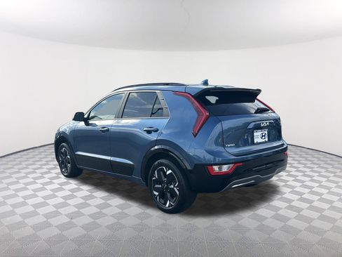 Used 2024 Kia Niro Wind w/ Wind Preserve Package FWD image 7