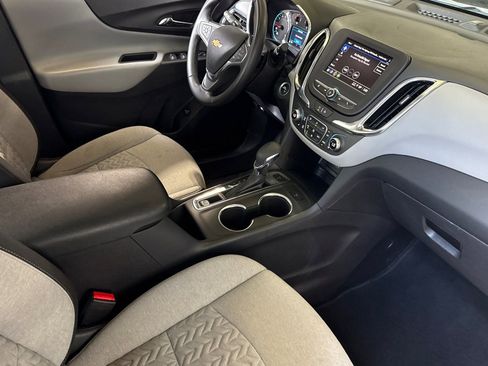 Used 2024 Chevrolet Equinox LT AWD/4WD image 16