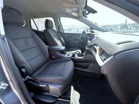 Used 2018 GMC Terrain SLE w/ Driver Convenience Package FWD image 16