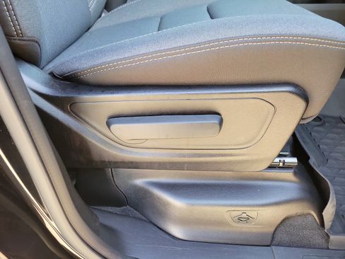 Used 2022 RAM 1500 Big Horn image 30