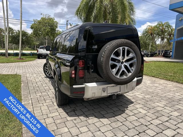 Used 2023 Land Rover Defender 130 SE AWD/4WD image 12