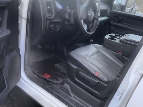 Used 2022 RAM 3500 Tradesman w/ Max Tow Package image 12