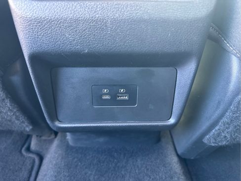 Certified 2022 Nissan Rogue SV FWD image 29