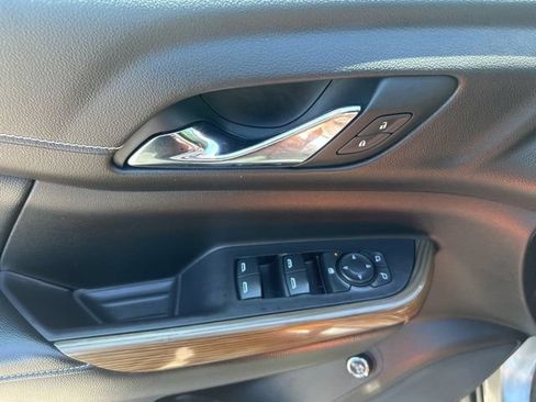 Used 2021 GMC Acadia SLE w/ Driver Convenience Package AWD/4WD image 20
