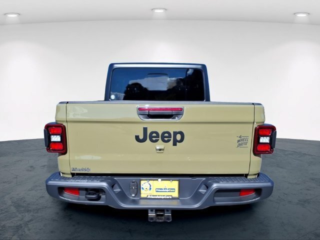 New 2027 Jeep Gladiator Mojave AWD/4WD image 8