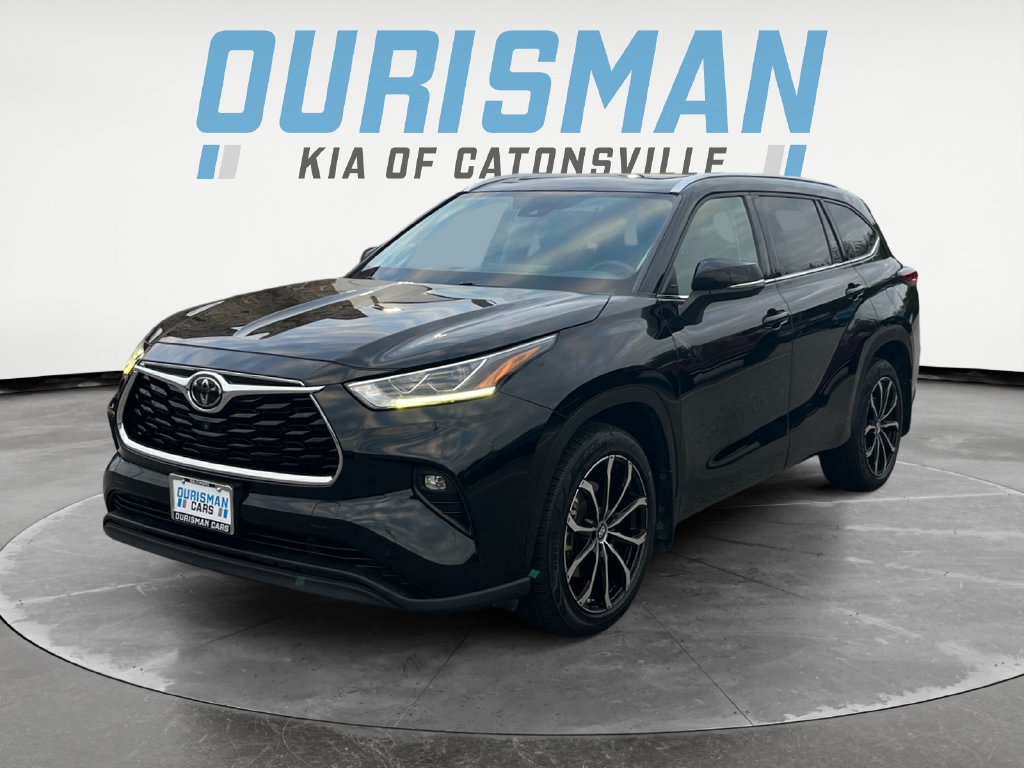 Used 2020 Toyota Highlander Limited AWD/4WD image 2