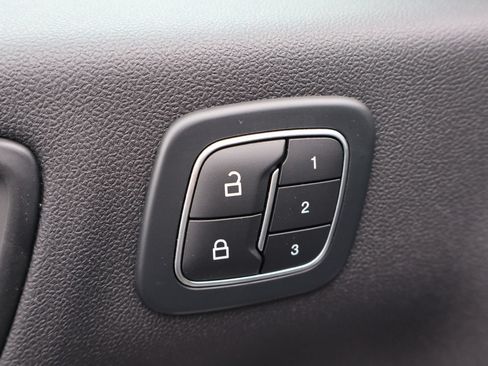 Used 2023 Ford Escape ST-Line Elite AWD/4WD image 13