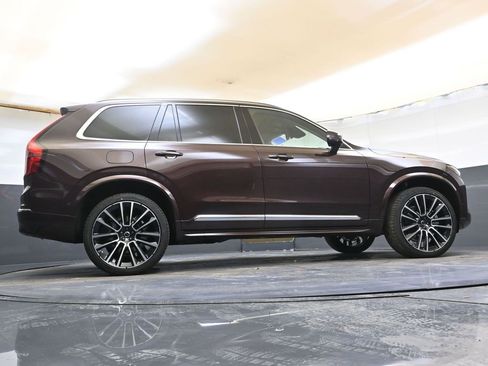 New 2026 Volvo XC90 B6 Plus w/ Protection Package Premier image 45