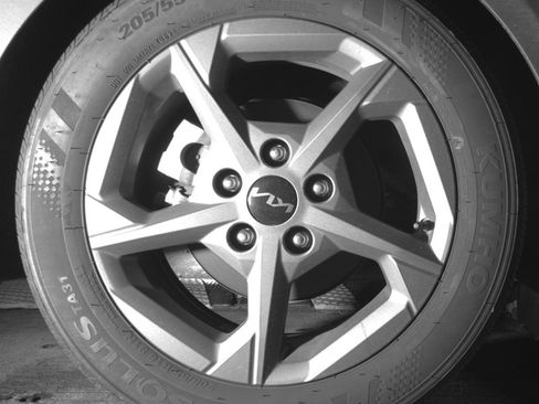 Used 2025 Kia K4 FWD image 15