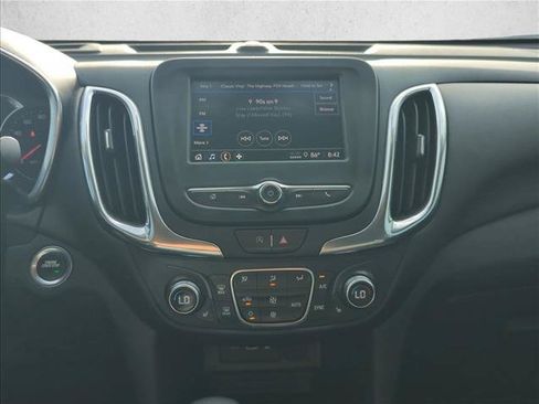 Used 2022 Chevrolet Equinox LT FWD image 14