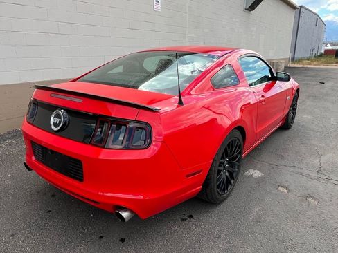Used 2012 Ford Mustang GT image 7