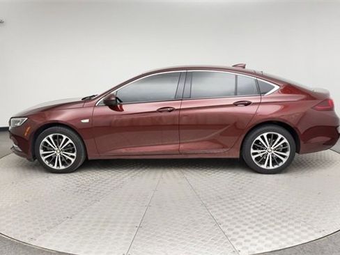 Used 2018 Buick Regal Preferred w/ Driver Confidence Package #1 image 5