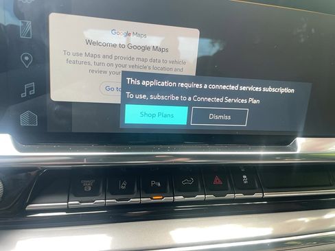 Used 2024 Chevrolet Silverado 3500 High Country w/ Technology Package image 35