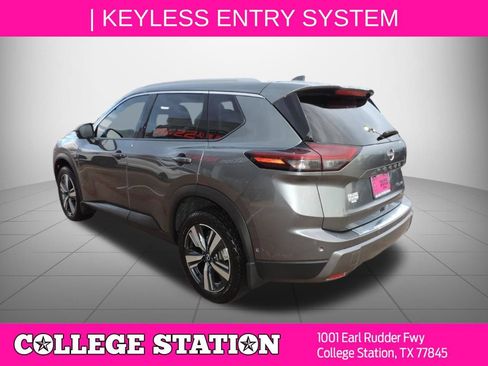 Certified 2024 Nissan Rogue SL AWD/4WD image 6