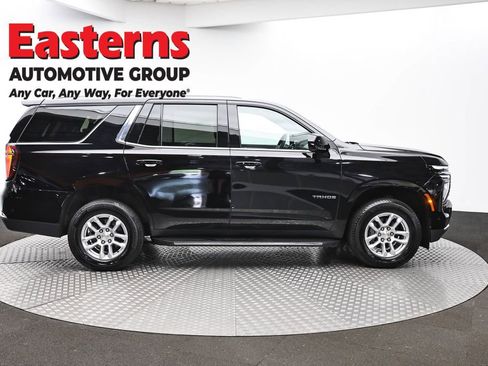 Used 2025 Chevrolet Tahoe LT AWD/4WD image 4