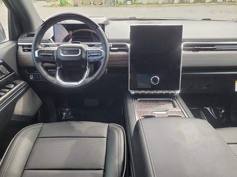 New 2025 GMC Sierra EV Denali image 15