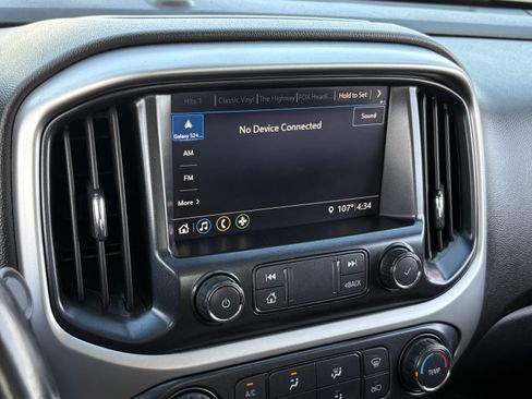 Used 2019 Chevrolet Colorado LT RWD image 28