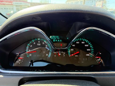 Used 2015 Chevrolet Traverse LT FWD image 13