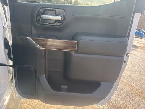 Used 2020 Chevrolet Silverado 1500 LT Trail Boss w/ Convenience Package image 29