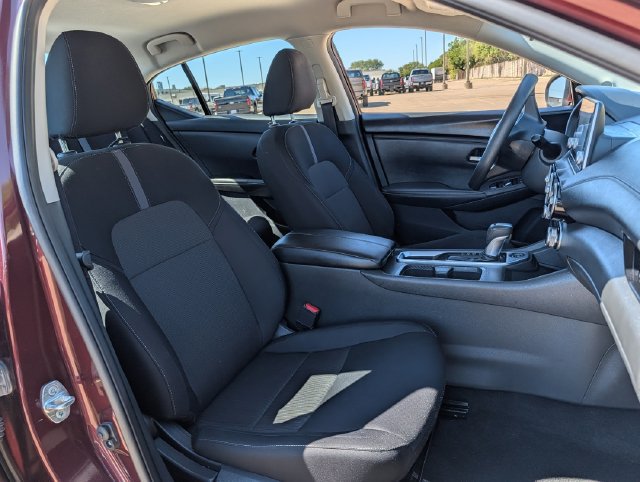 Used 2024 Nissan Sentra SV FWD image 23