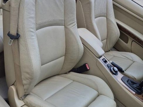 Used 2007 BMW 335i Convertible image 53