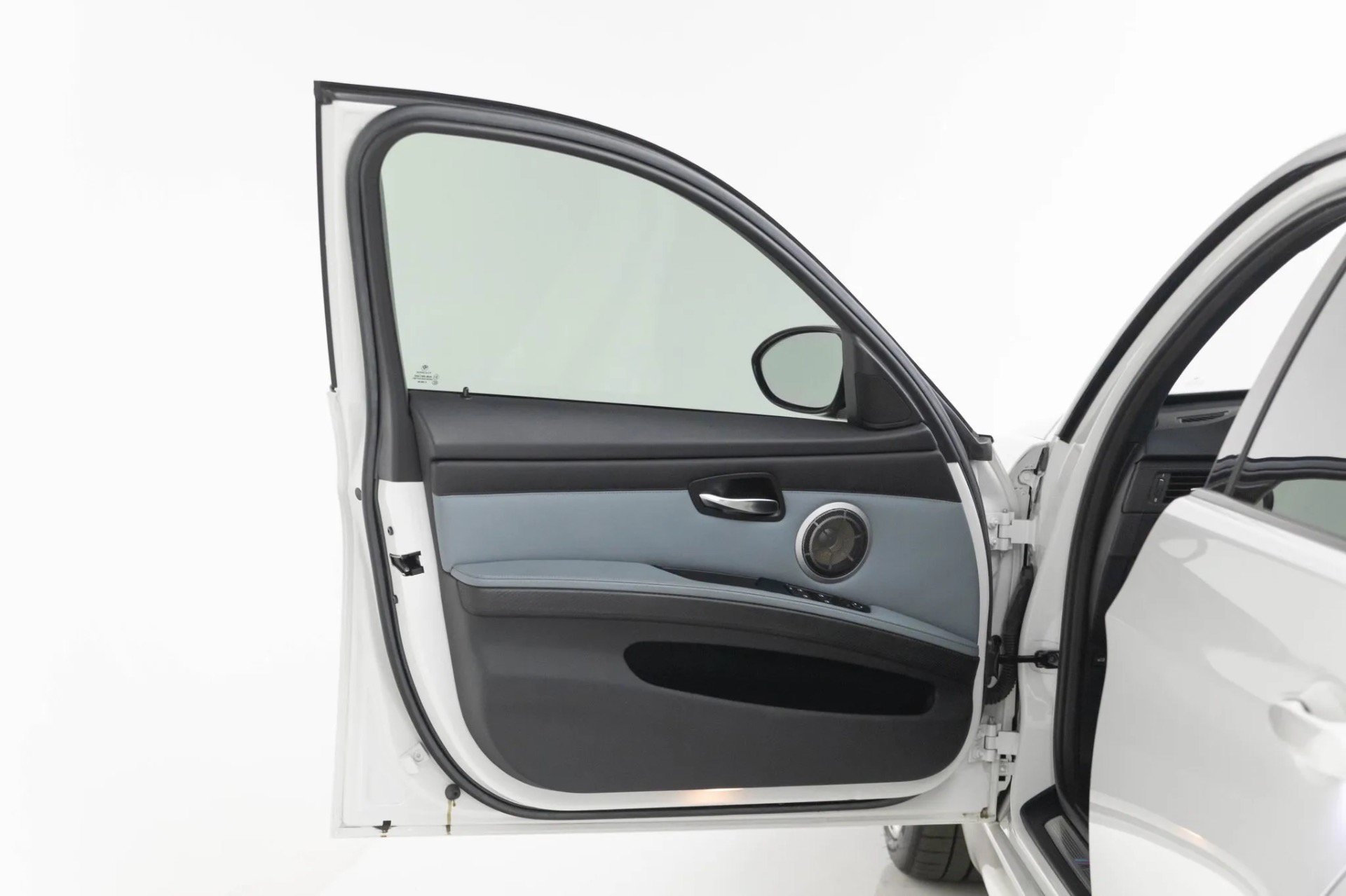 Used 2011 BMW M3 Sedan RWD image 12