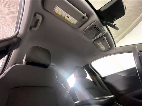 Used 2020 Chevrolet Malibu LT FWD image 28