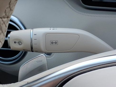 Used 2017 Mercedes-Benz S 550 Cabriolet image 21