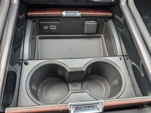 Certified 2024 GMC Yukon Denali Ultimate image 26