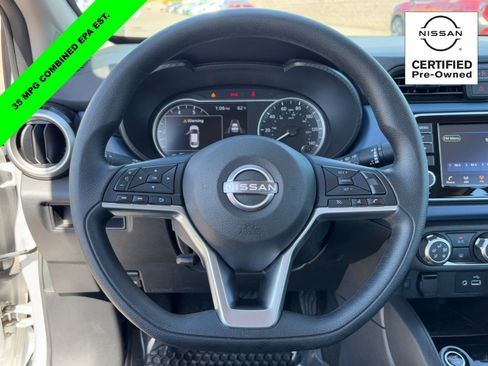 Certified 2025 Nissan Versa SV FWD image 18