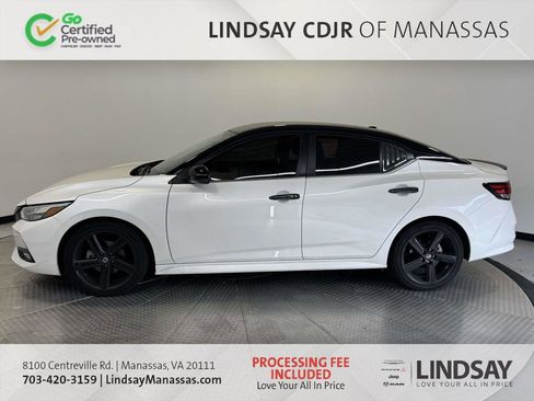 Used 2023 Nissan Sentra SR w/ Midnight Edition Package FWD image 5
